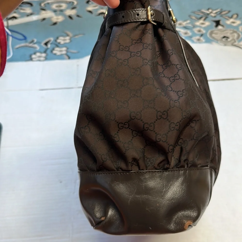 Vintage Gucci large bag - Picture 3 of 15